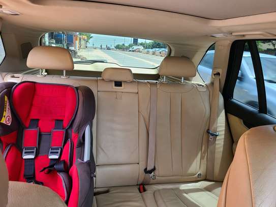 BMW X5 image 4