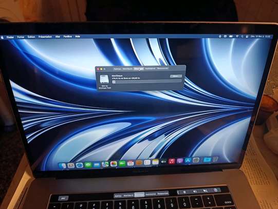 MacBook Pro 15 Pouces 2016 i7 16 Go 512 Go image 8