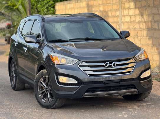 Hyundai Santafe image 2