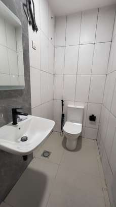 Bel appartement de grand standing sur la VDN image 10