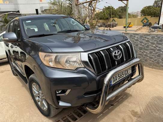 Toyota Prado image 2