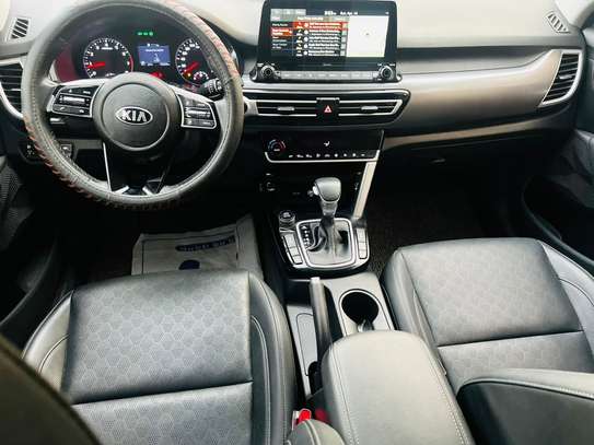 2020 KIA SELTOS image 7