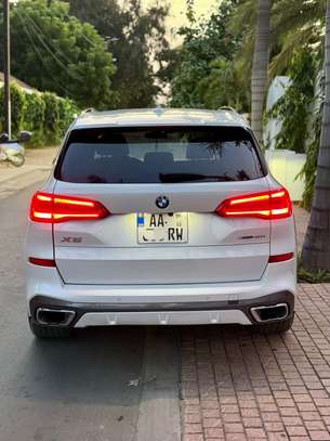 BMW x5 pack M version premium image 9