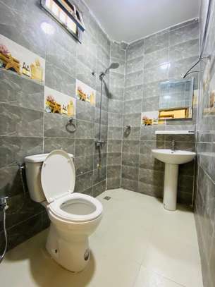 APPARTEMENT F4 A LOUER A  NGOR image 9