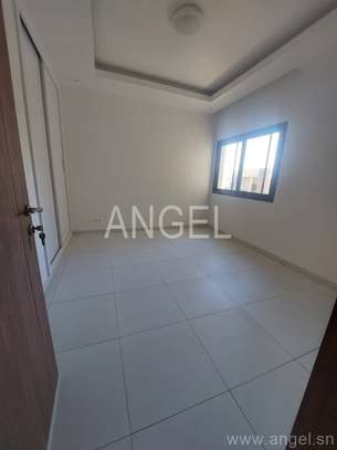 Ref_2780_GL  Beaux appartements à louer  au 4eme étage image 12