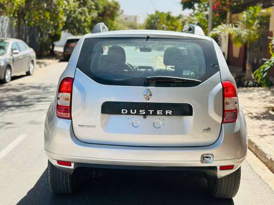Renault Duster 2017 image 4