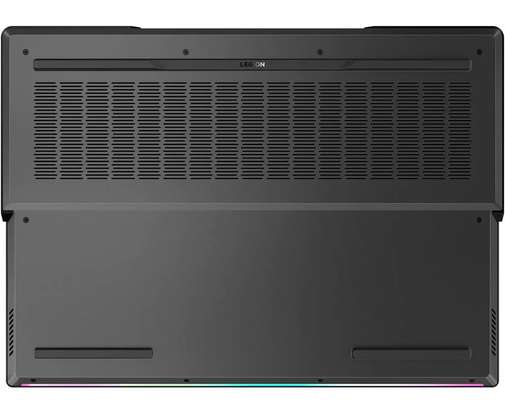 Lenovo Legion Pro 7 image 3