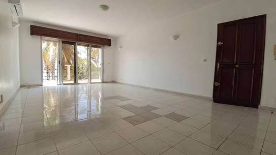 Appartement F3 à louer à Fann Mermoz image 9