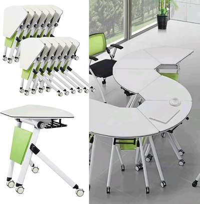 Tables de réunions image 10