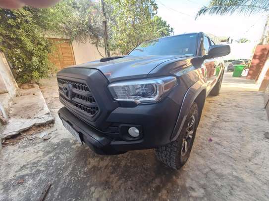2016 Toyota Tacoma TRD OFF ROAD image 8