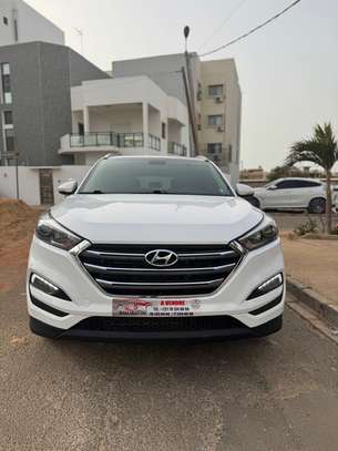 Hyundai tucson 2017 image 1
