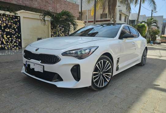KIA STINGER PLATINUM AWD image 3