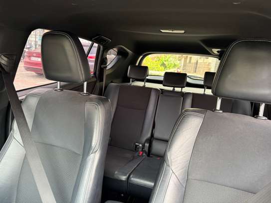 Toyota Rav 4 image 9
