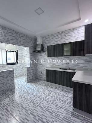 Appartement f4 avec vue/ mer sur la corniche des mamelles image 11