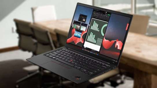 Lenovo ThinkPad X1 Carbon Gen 11 image 1