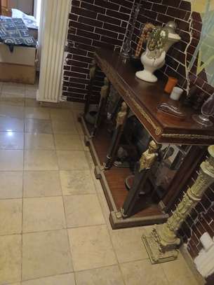 CONSOL STYLE EMPIRE image 1