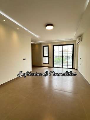 Appartement F4 à louer – Sicap Liberté image 6