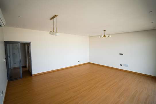 Appartement 3 chambres Dakar quartier Mermoz image 3