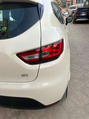 Renault Clio 2016 image 5
