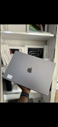 MacBook Pro  2021 16 Pouces - M1 Pro | 16GB RAM | 512 image 1