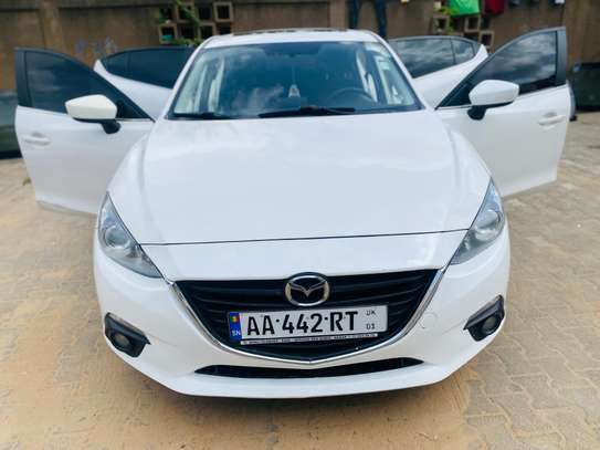 Mazda 3 S LINE image 1