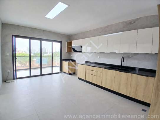 Ref_2888_SEY Appartement à louer au Point E image 3