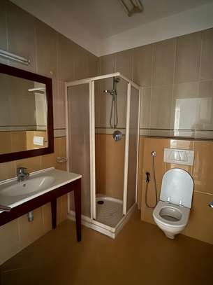 Appartement à louer à Fann Résidence image 12