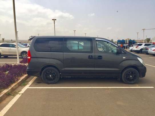 MINIBUS HYUNDAI CLIMATISÉ 2012 image 2