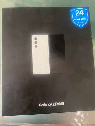 Samsung Z Fold 5 image 1
