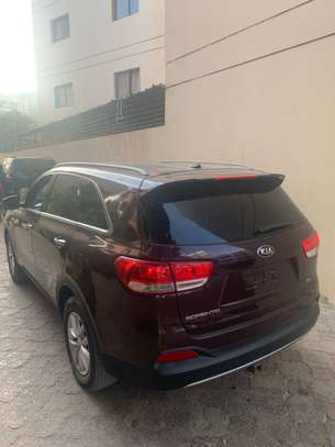 Kia Sorento image 1