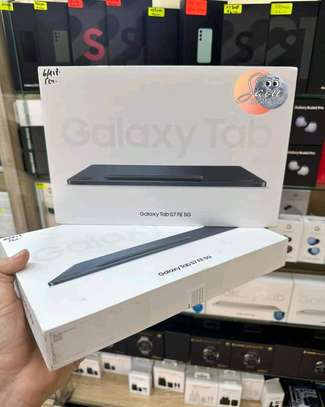 Samsung Galaxy Tab S7 FE image 3