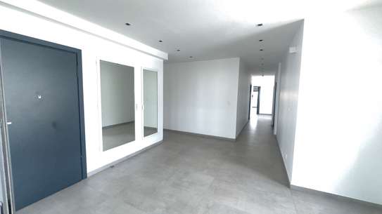 Penthouse à louer au Point E image 4