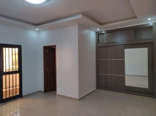 Appartement grand standing type F4 image 5