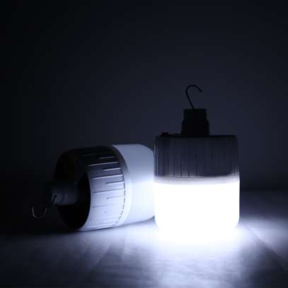 Lampe de charge solaire à ampoule led image 4