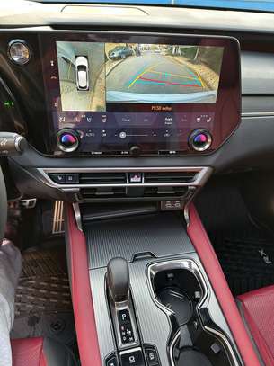 LEXUS RX350 2024 image 9