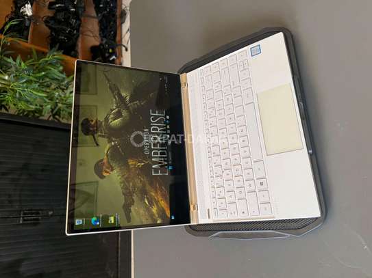 HP spectre i5 8th gen SSD nvme 512gb image 7