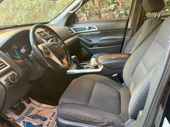Ford explorer v6 Anne 2014 image 5