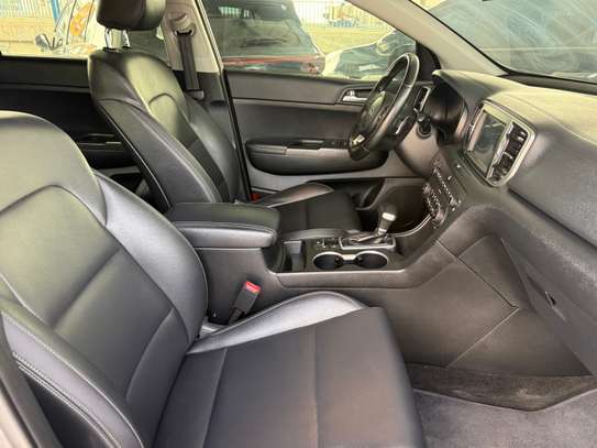 Kia Sportage grise 2017 image 11