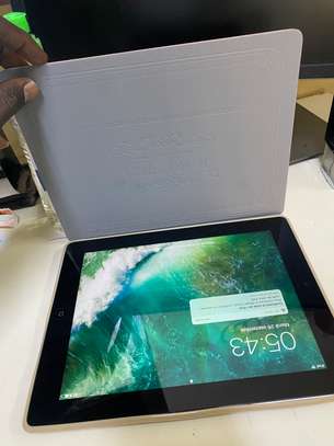 iPad 4 image 3