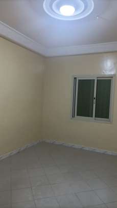 Appartement à louer à yoff sicap layenne image 8