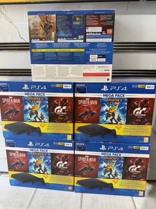 Play station 4 slim scellei image 2