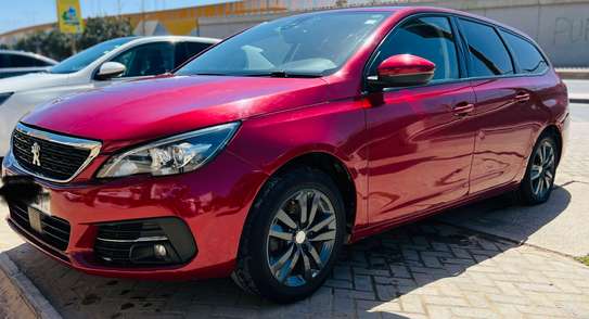 Peugeot 308 image 2