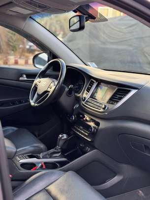Hyundai Tucson Limited 1.6T 2016 image 10