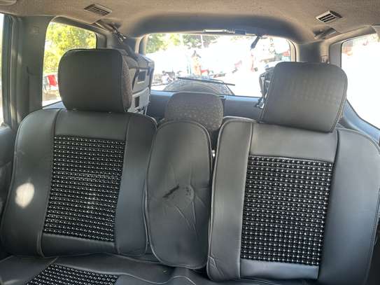 Toyota Prado 2010 image 7