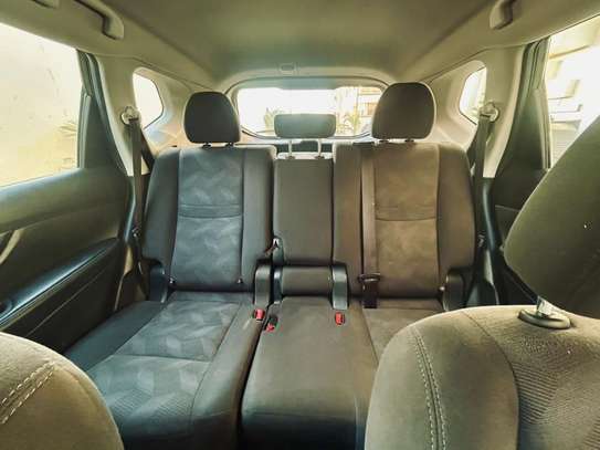 Nissan Rogue 2016 image 15