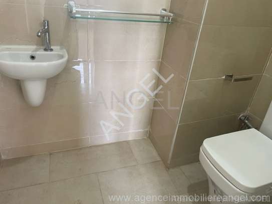 Ref_2520_PL Bel Appartement de type F3 à louer à Mermoz image 8