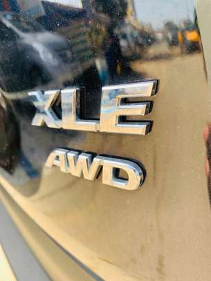 Toyota rav4 xle 2020 image 14