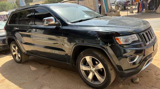Jeep grand cherokee full option image 1