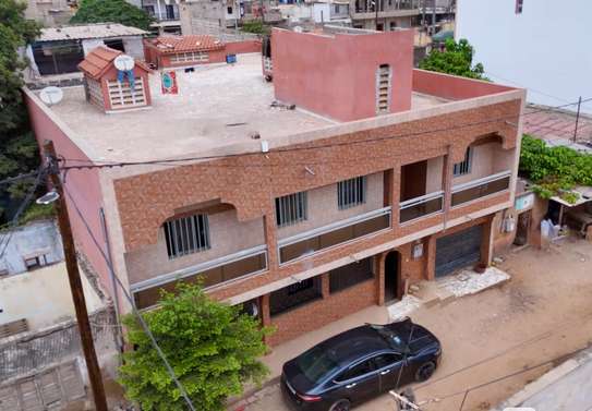 Villa R+1 Titre Foncier individuel à vendre à Diacksao 2 image 10