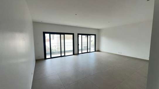 Appartement 3 chambres salon aux Almadies image 1